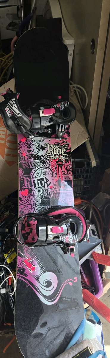 ride rapture womens snowboard