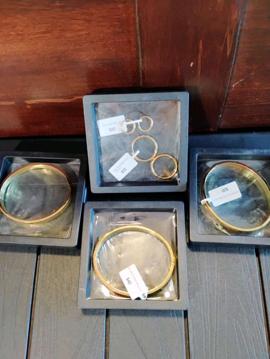 Womens vintage ring sets 3gold plated bracelets earrings