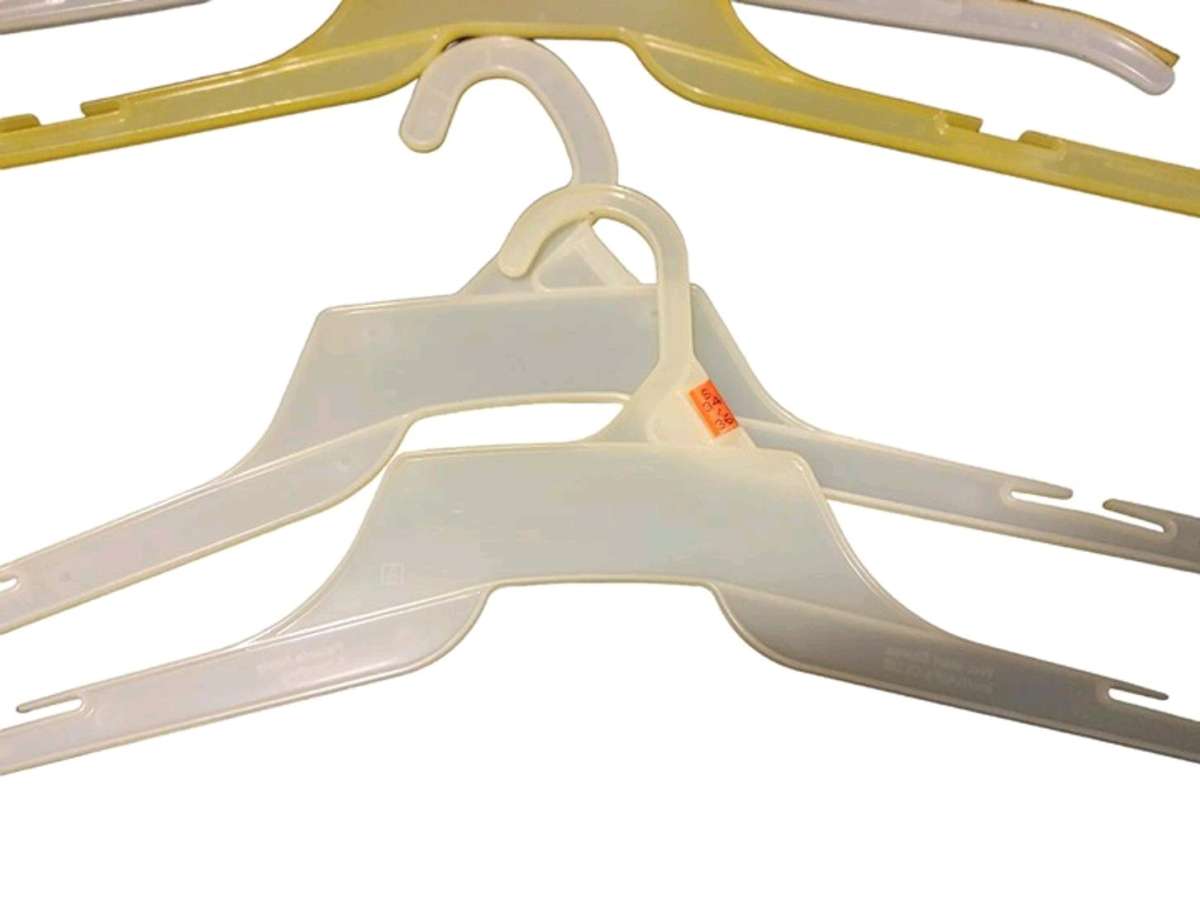 Assorted Plastic Retail Hangers Wire Hook Double Notched Shi