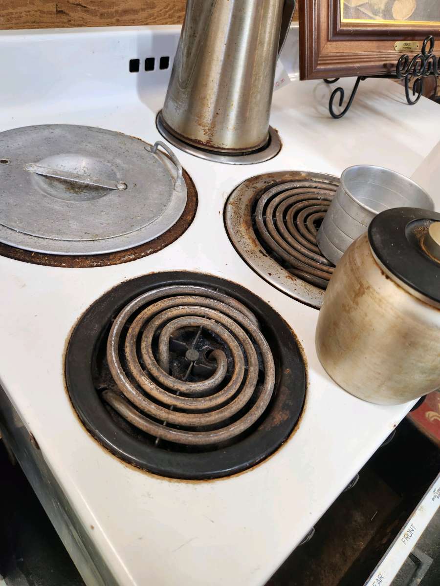 1930s 40s GE Hotpoint Electric Stove