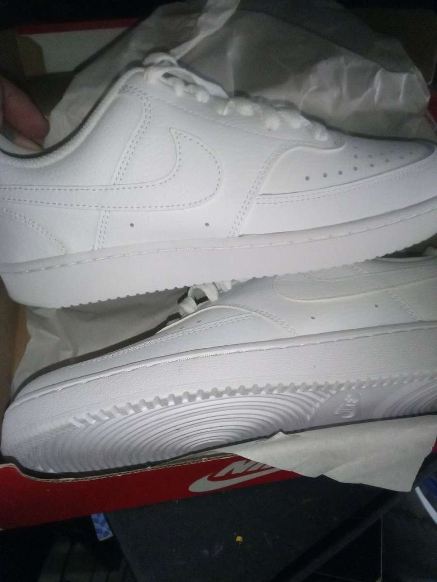 all white Nike Court womens size 8