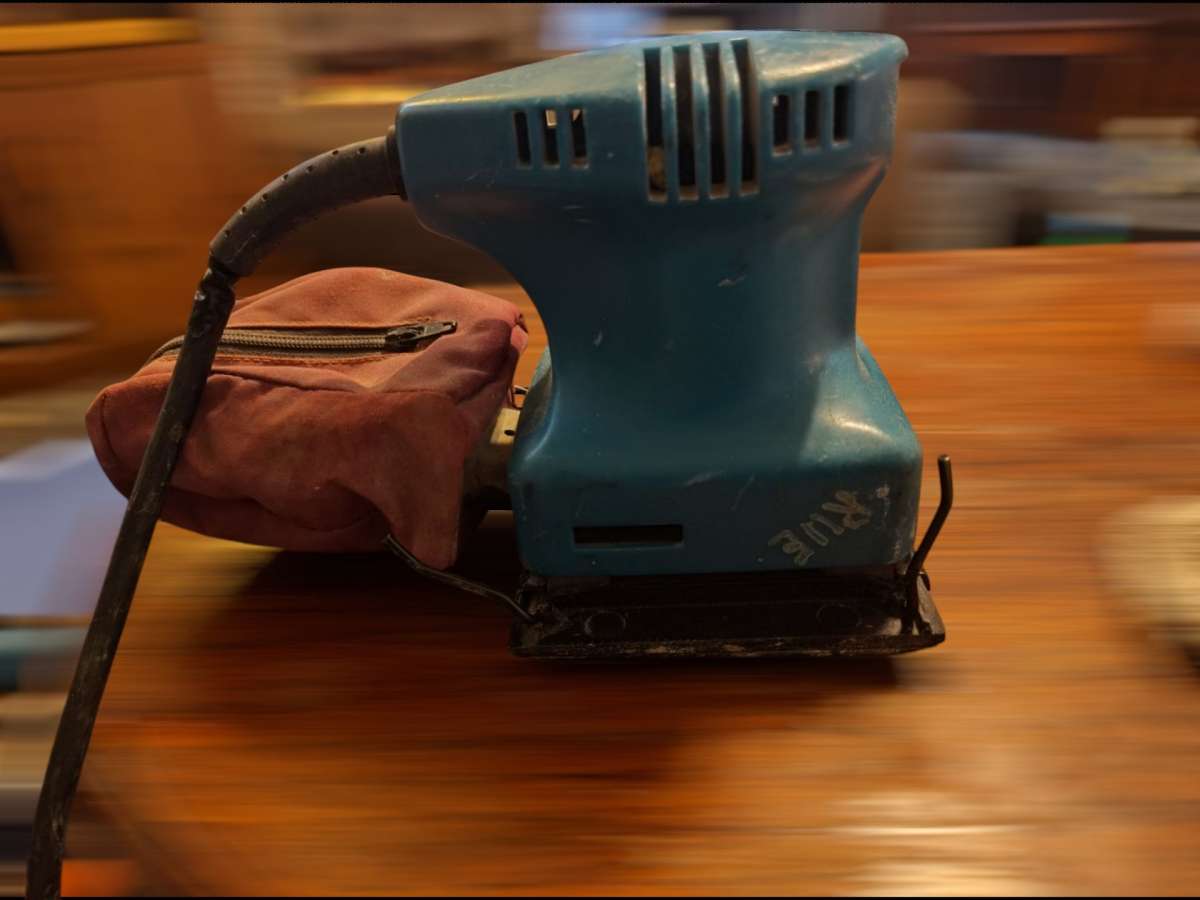 Makita Finishing Sander