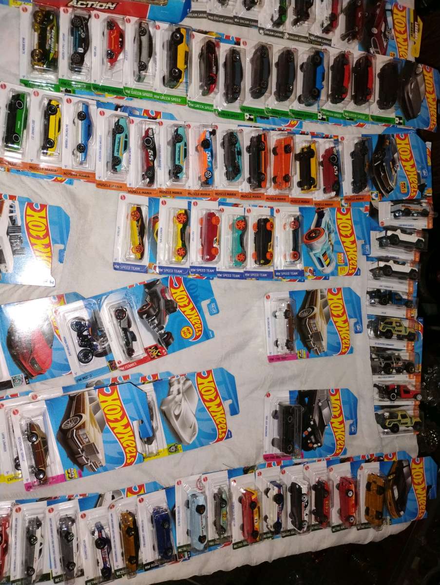 Hot wheels lot
