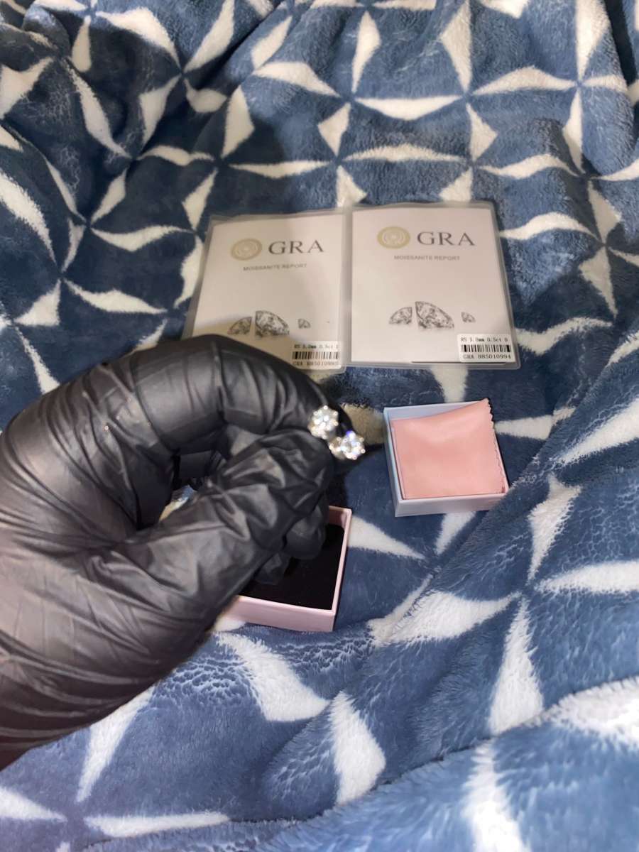 Lab Grown Diamond Stud Earrings