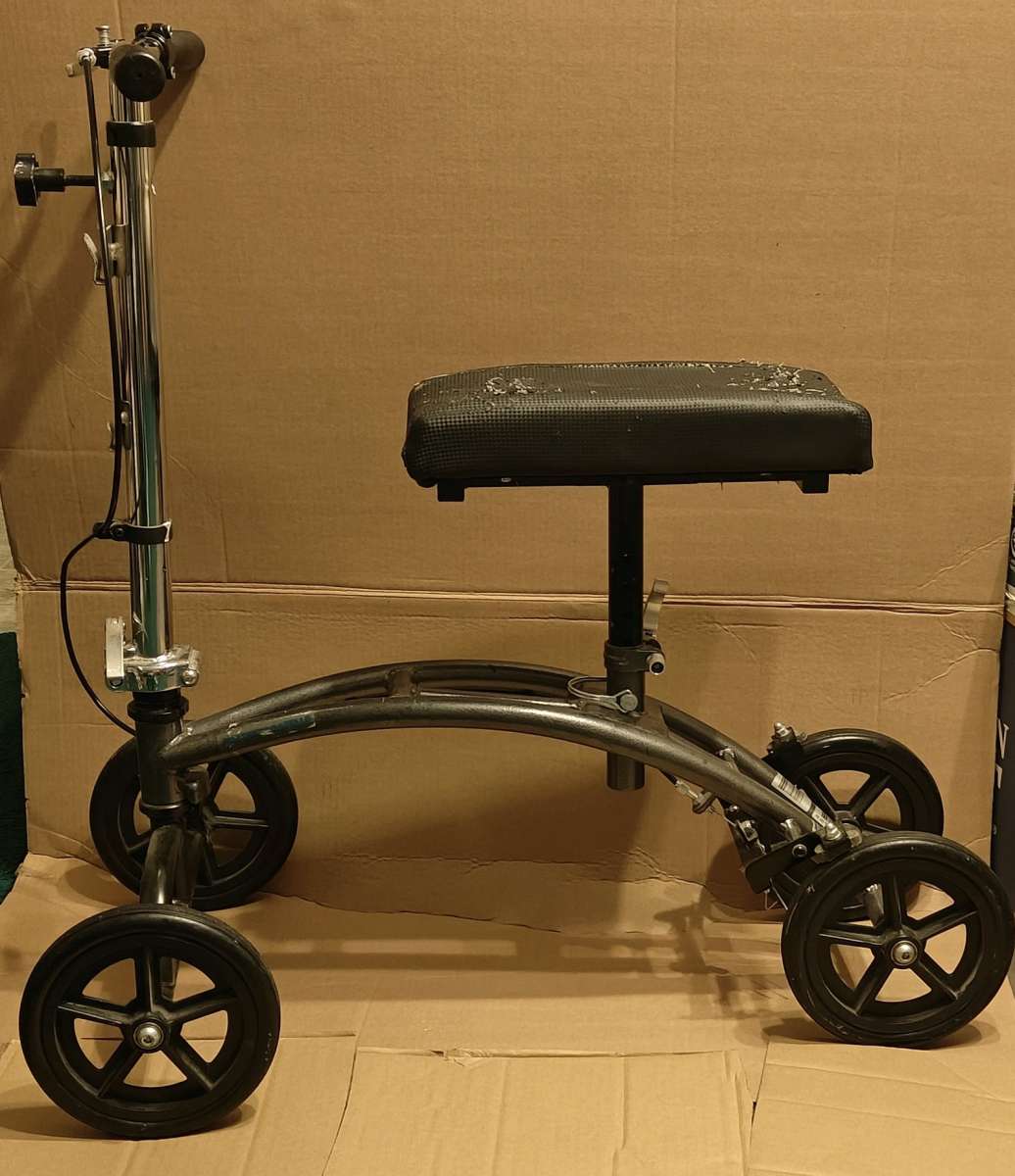Knee Scooter