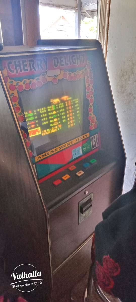 old slot machine