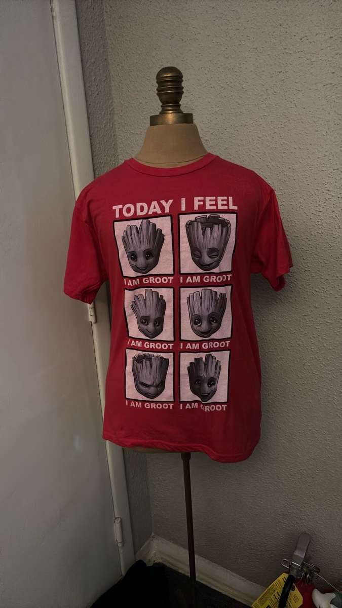 Marvel Today I am Groot TShirt Red Size M Guardians of the G