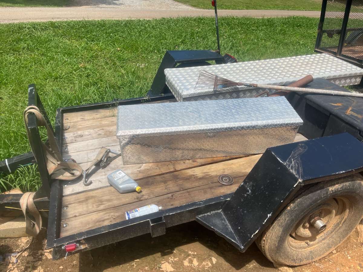 diamond plate tool boxes