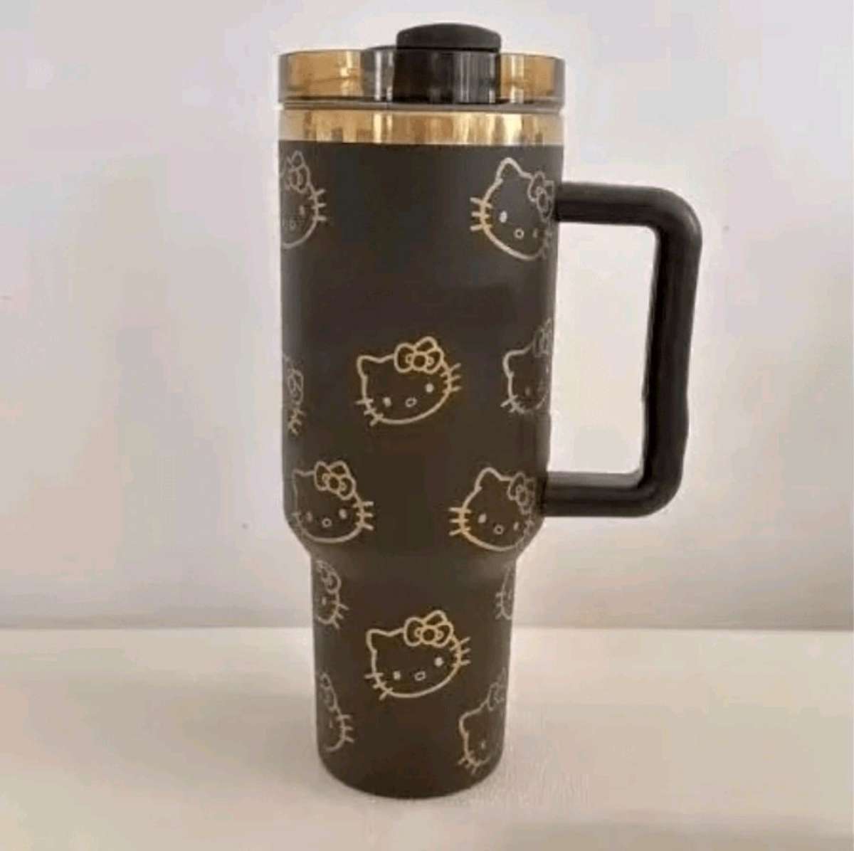 40 ounce Stanley stainless steel hello kitty travel mug