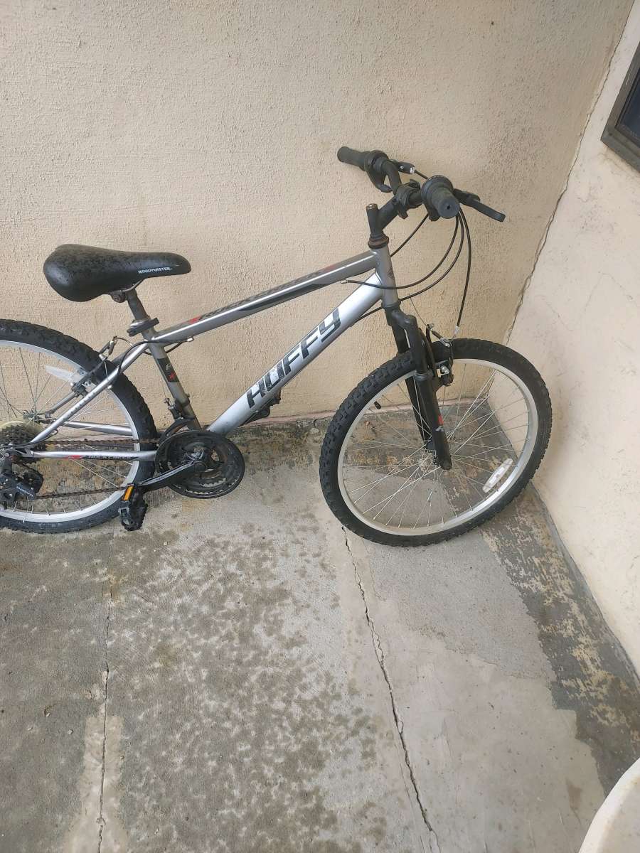 20 inch 18 speed mountain bike