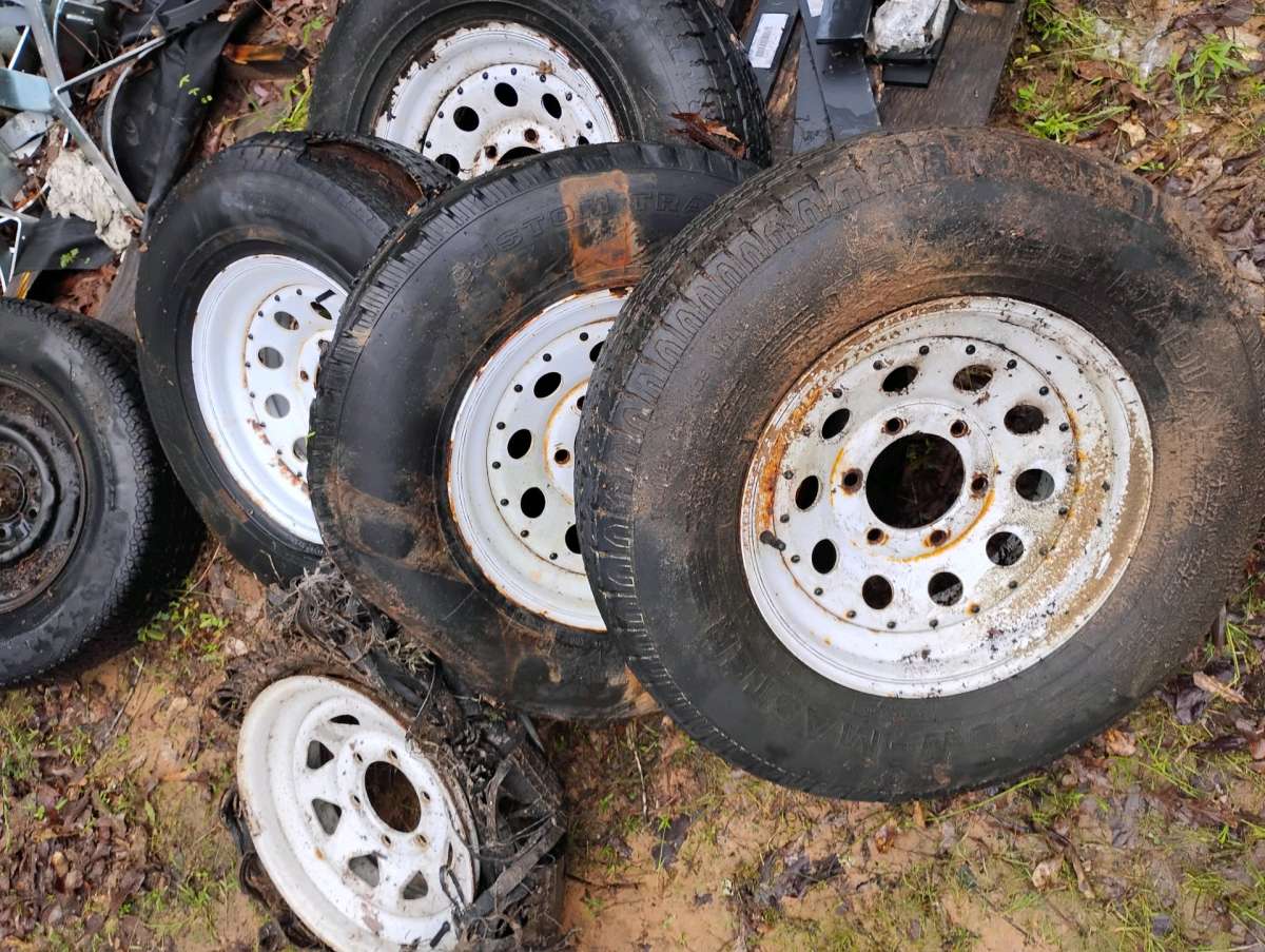 full set of Rims with matching color spare