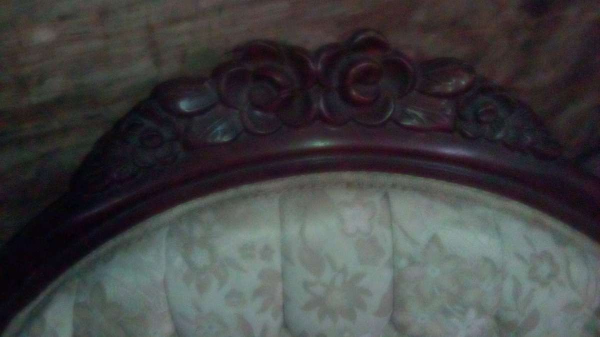 1512 victorian rose wood sofa