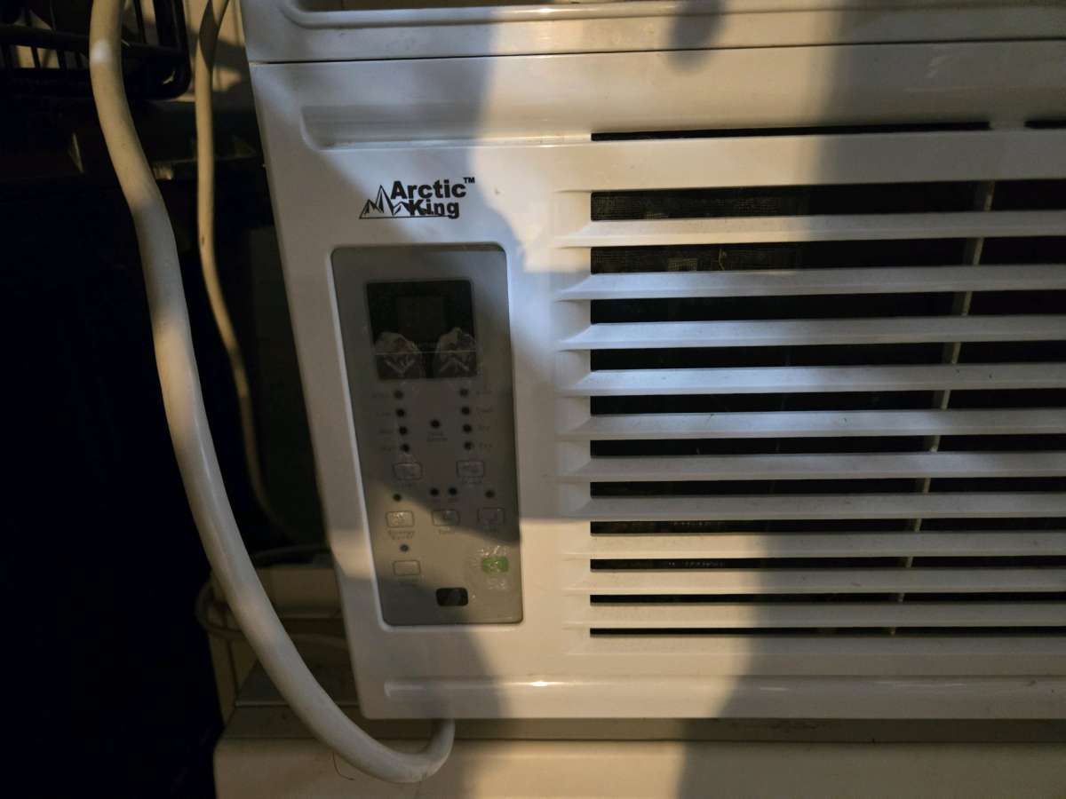 3 Ac units  one 4000 BTU one 5000 BTU one 15000 BTU