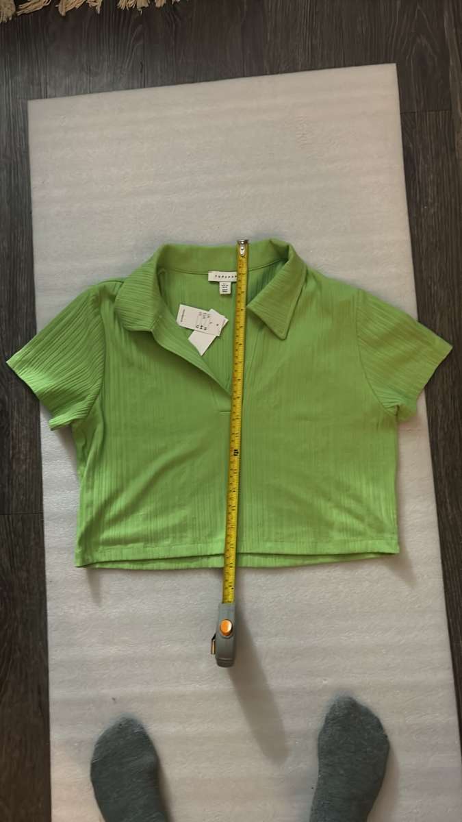 Topshop Bright Green Ribbed V Neck Crop Top Size 12 Spring S