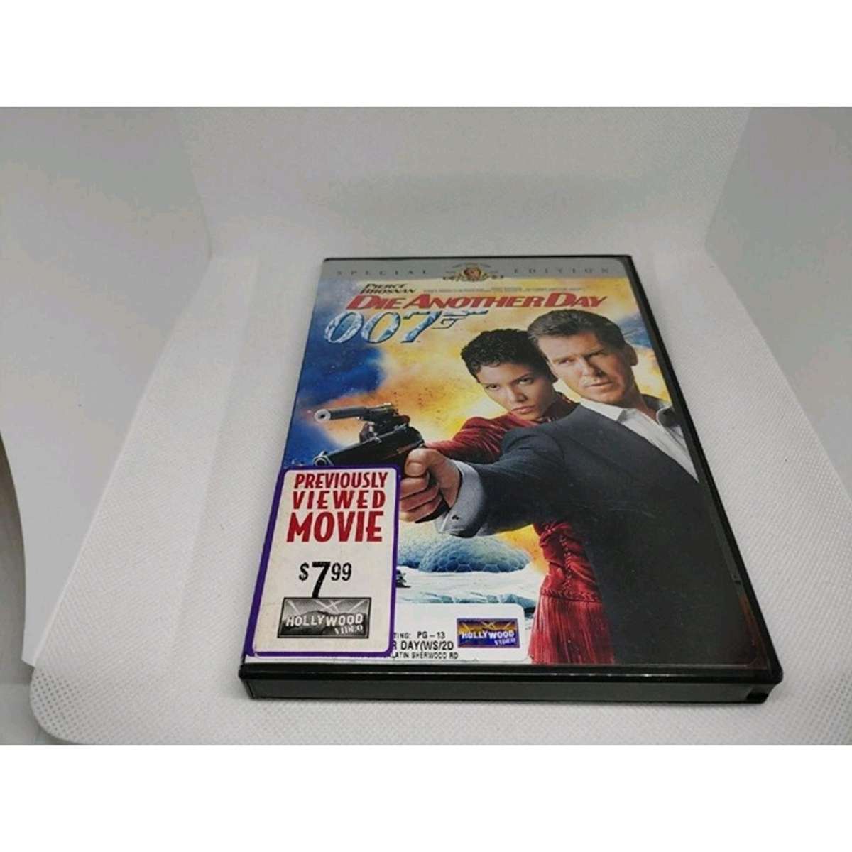 Die Another Day 007 Special Edition  James Bond DVD Set  Hal