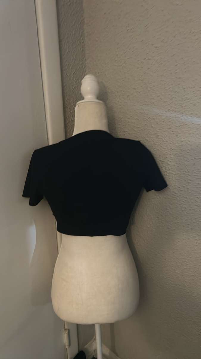 SHEIN Black Tie Front Crop Top Bolero Size S