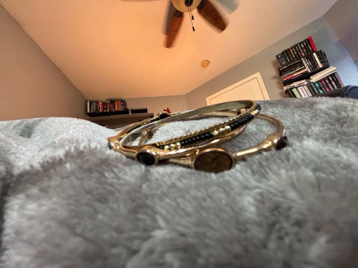 Modern Day Bangles Set