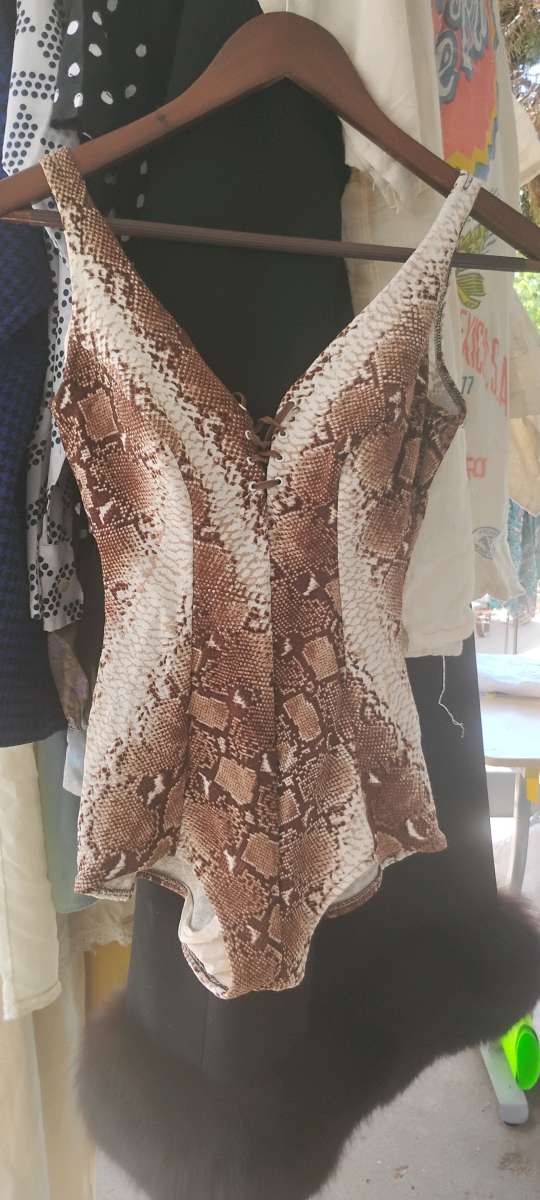 Vintage 1960s 1 piece Bathing suit