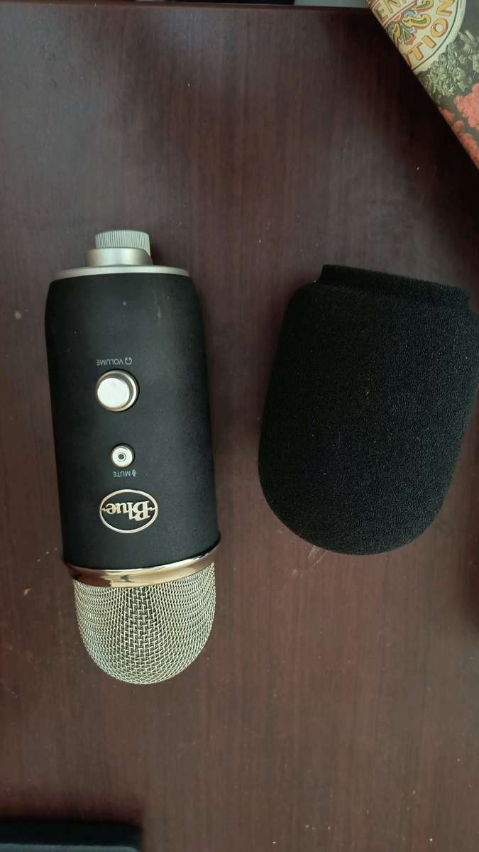 BLUE MICROPHONE