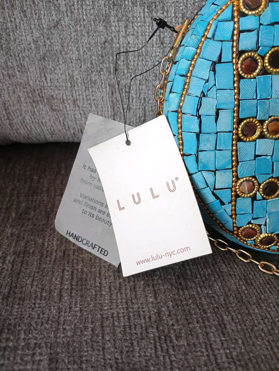 Lulu Gipsy Circle Crossbody Purse