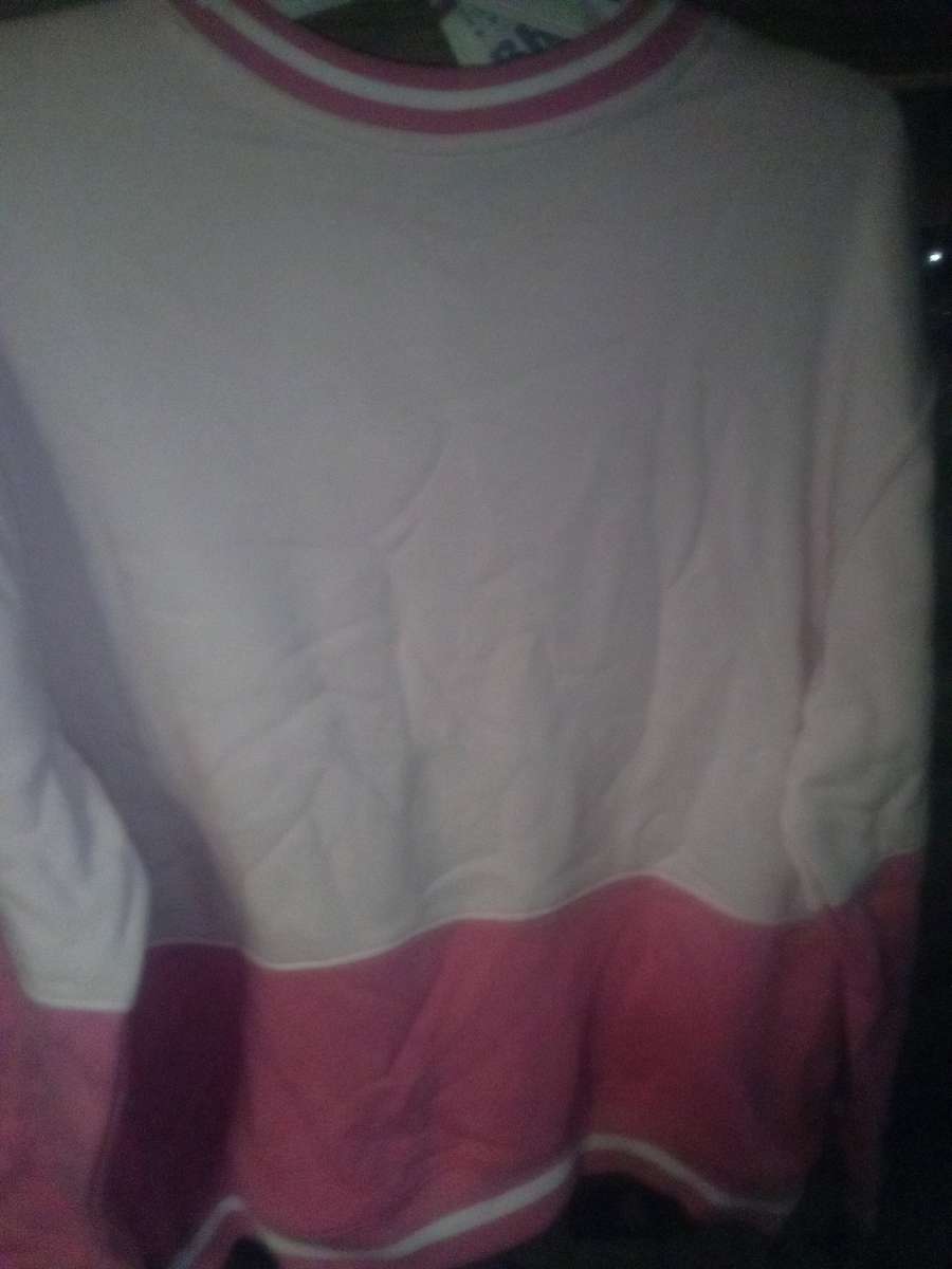 hello Kitty sweatshirt