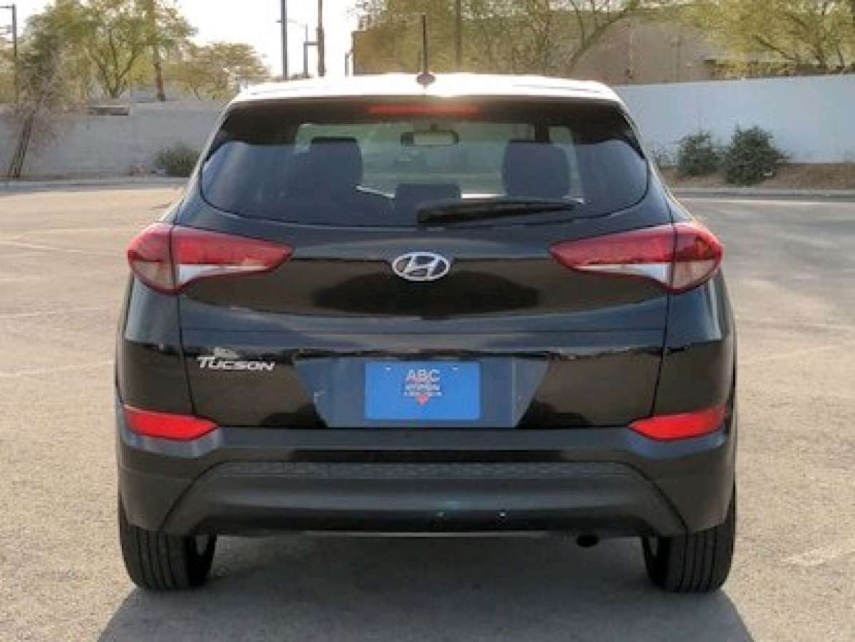 2017  HyundaiTucson SE