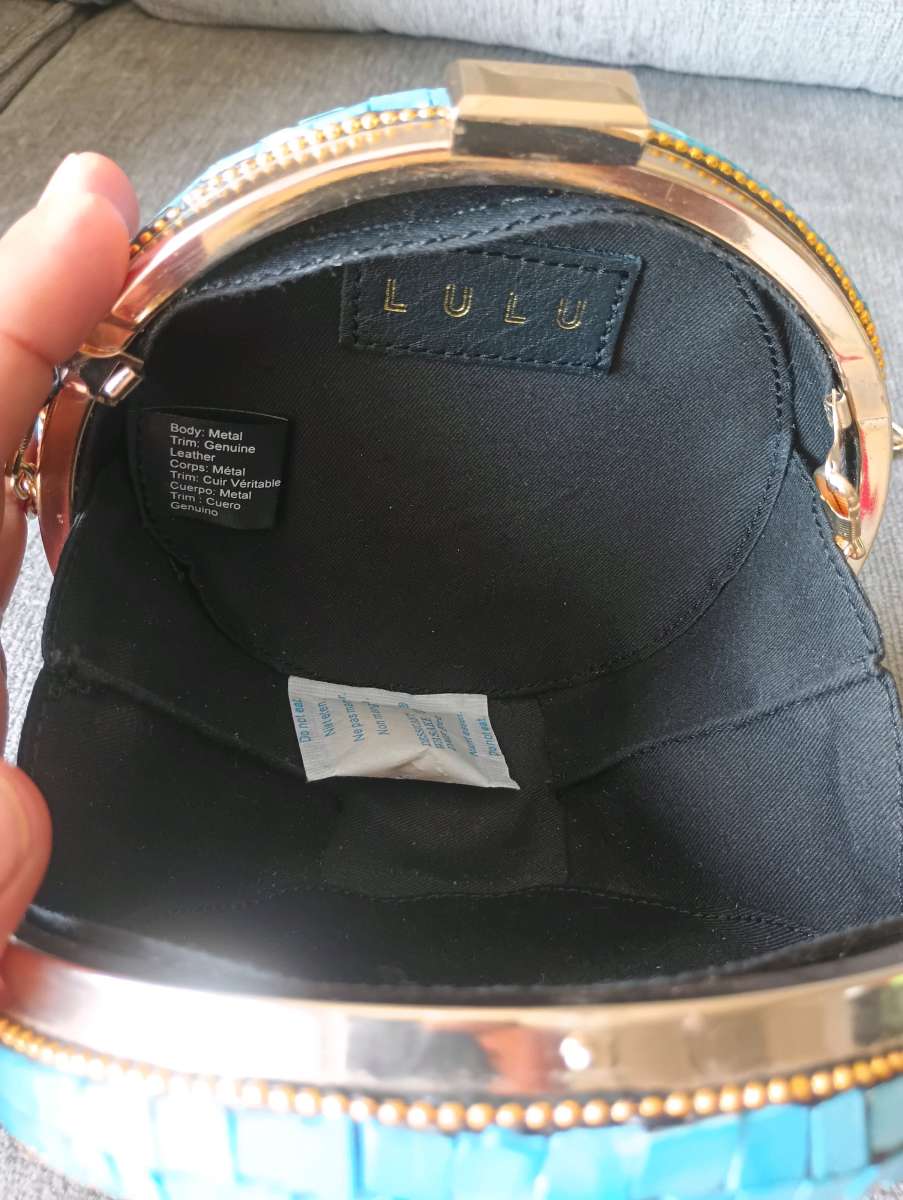 Lulu Gipsy Circle Crossbody Purse