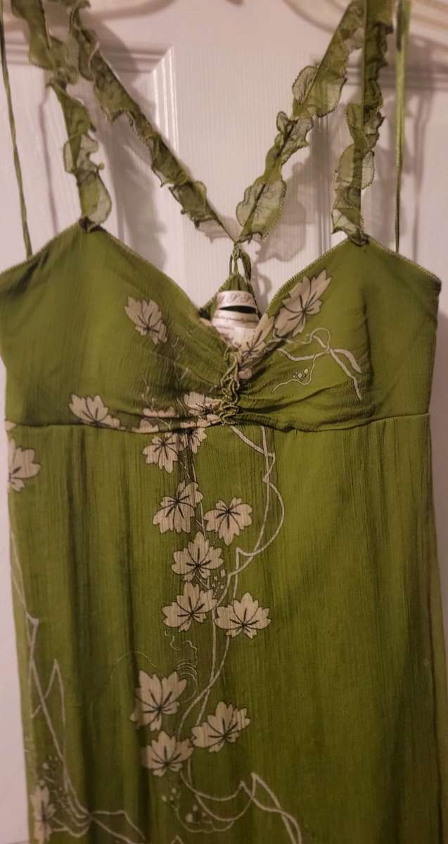 ladies sun dress size small