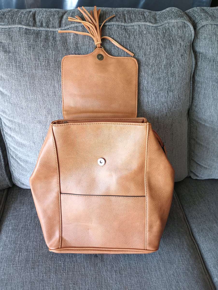 Cognac vintage vegan leather backpack