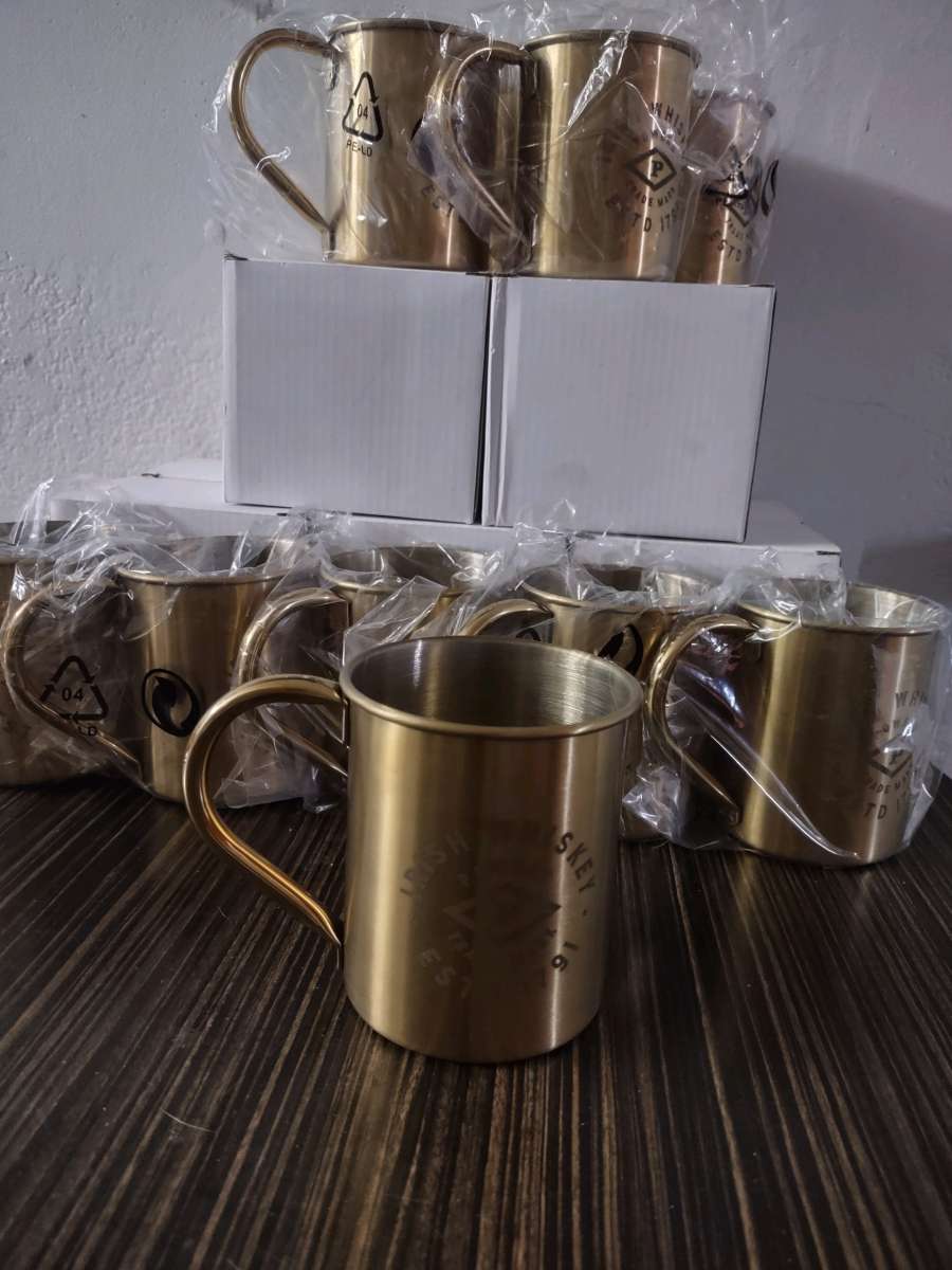 10 metal camping cups