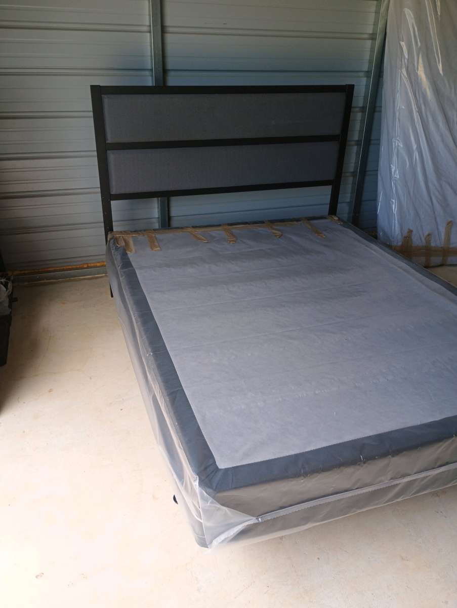 Metal Queen Size Bedframe With Box Spring