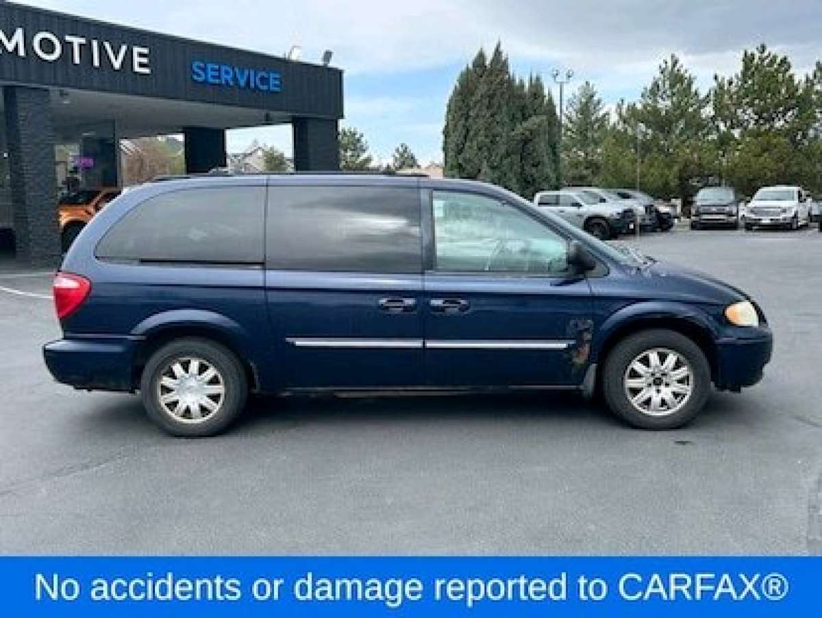 Used 2005 ChryslerTown  Country Touring