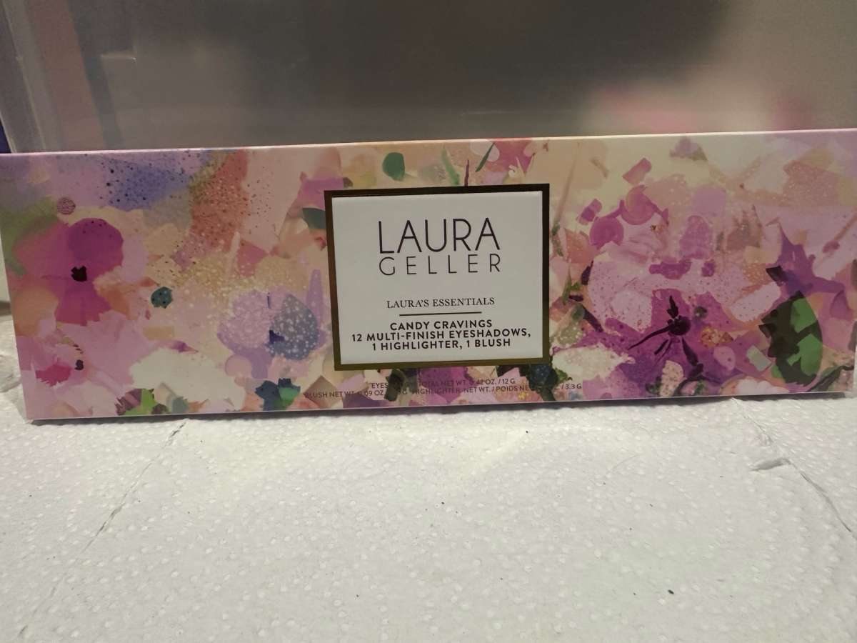 Laura Geller Candy Cravings Eyeshadow Blush  Highlighter Pal