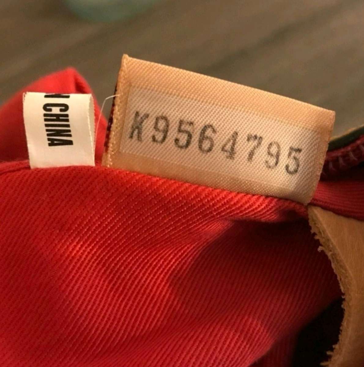 DOONEY AND BOURKE RARE PLAID SHOULDER BAG
