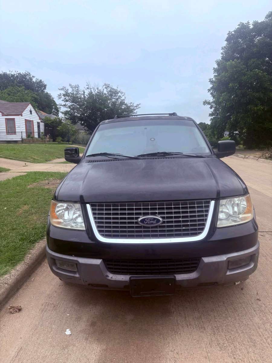 2005 Ford Expedition XLT SUV