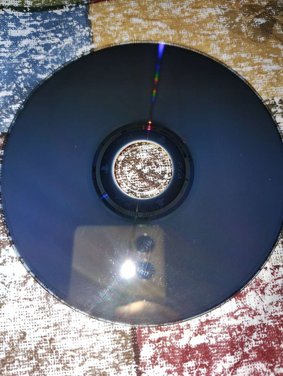 GTA Five PS4 Disc looks brand new still hasmap