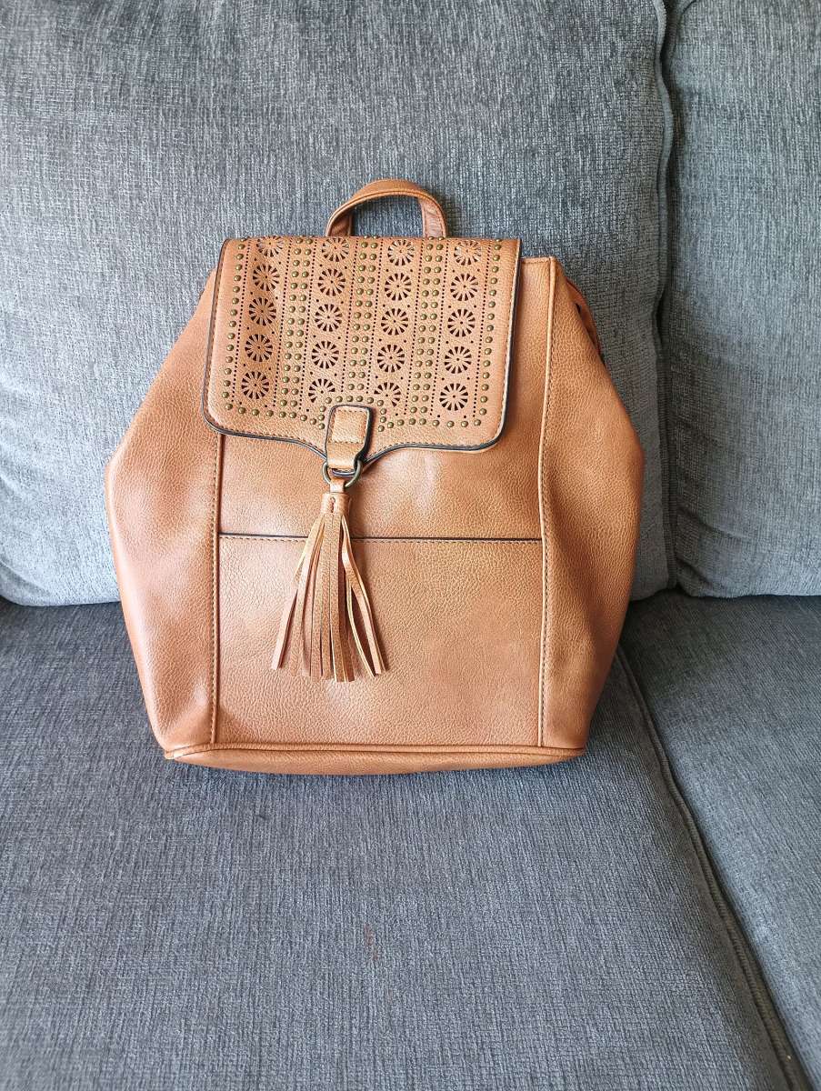 Cognac vintage vegan leather backpack