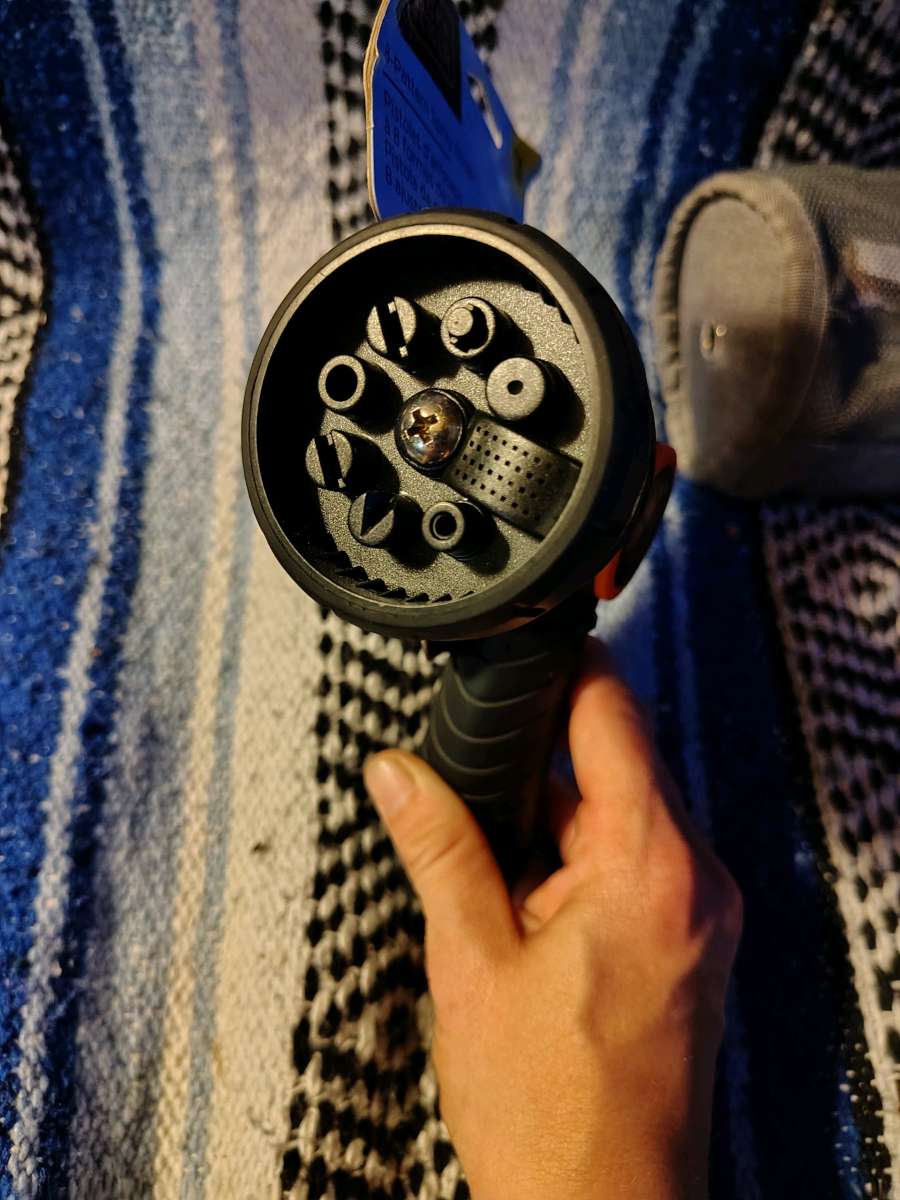 Black and Decker water hose sprayer nozzel