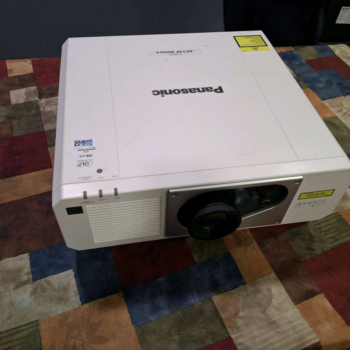 panasonic projector