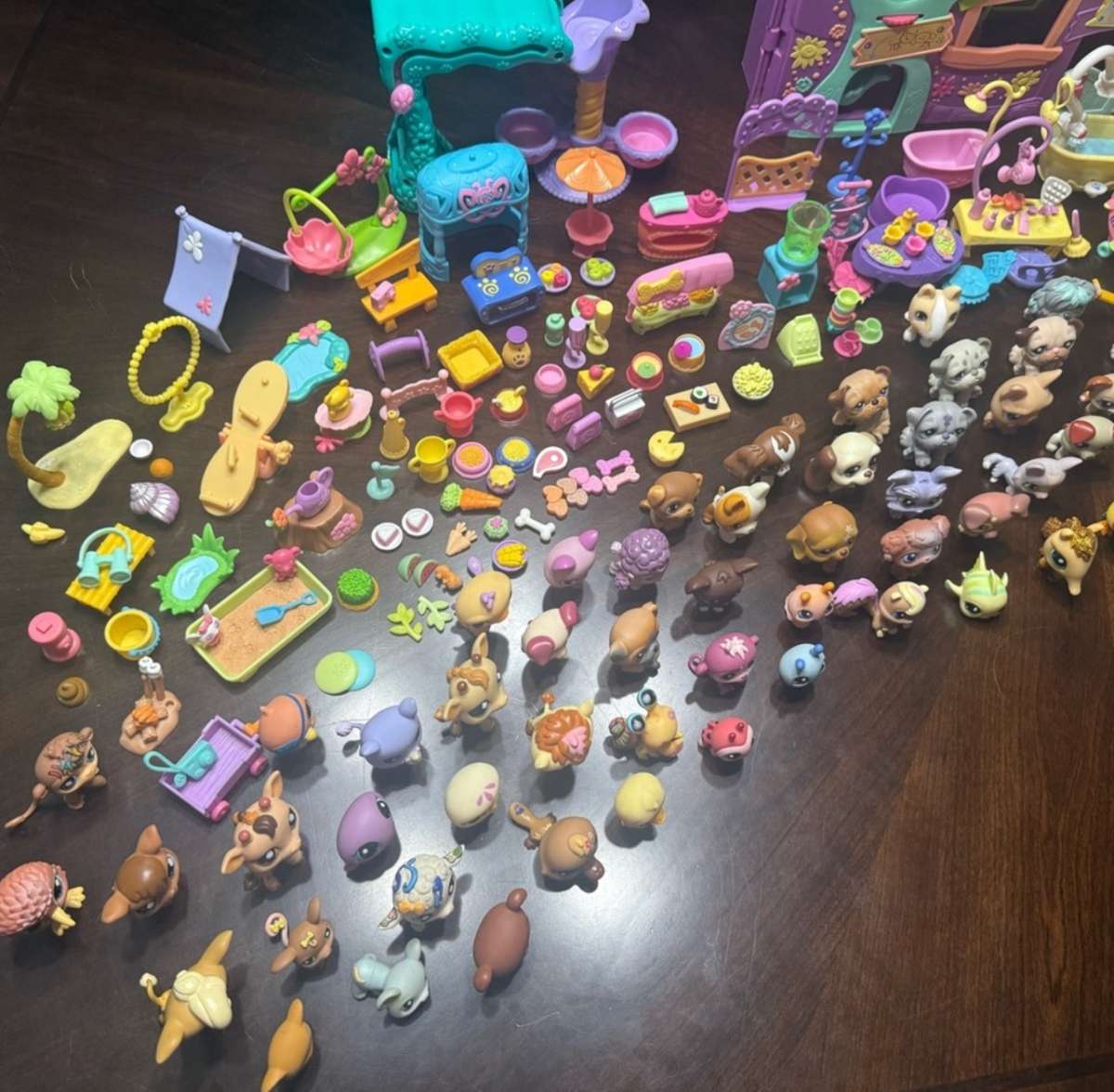 Littlest pet shop lot