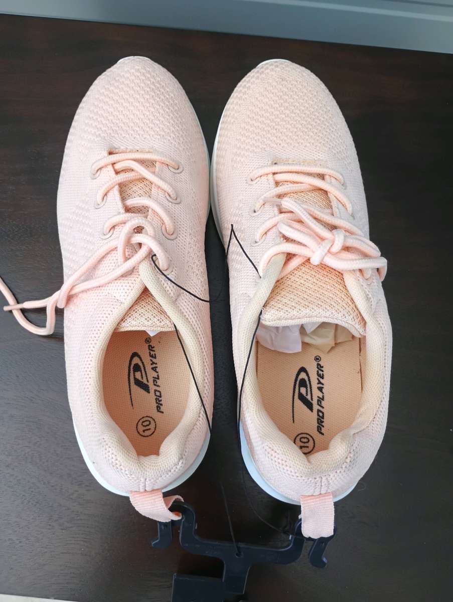 Pro player size 10 shoes for women