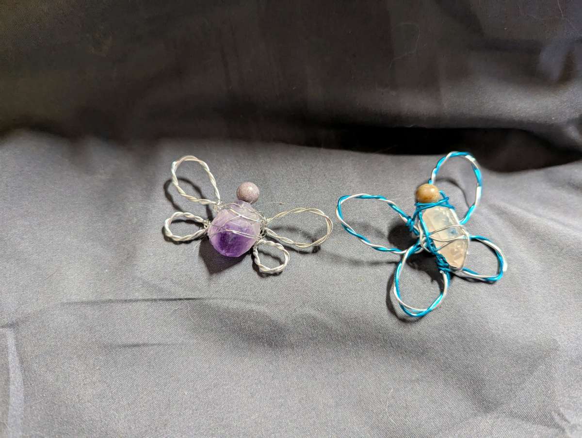 Wire And Stone Creatures