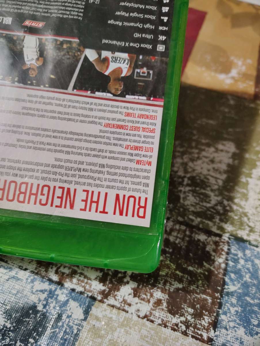 NBA 2K18 Xbox One Almost New Condition No scratches or smear