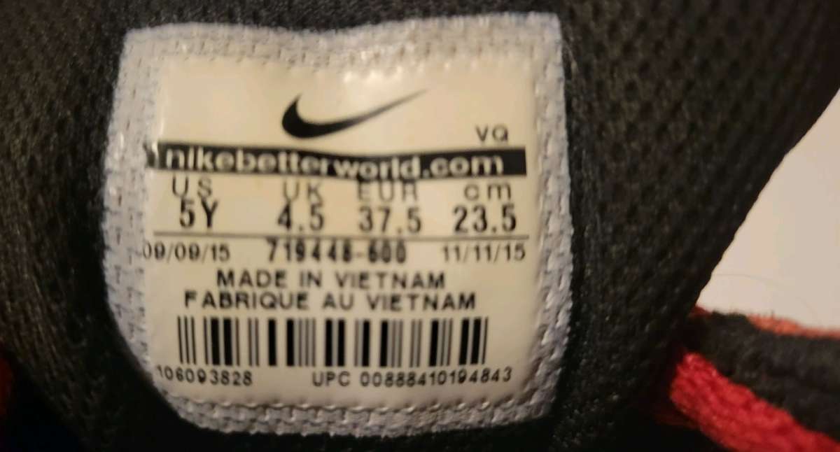 Size5Y Niki red seude sneakers