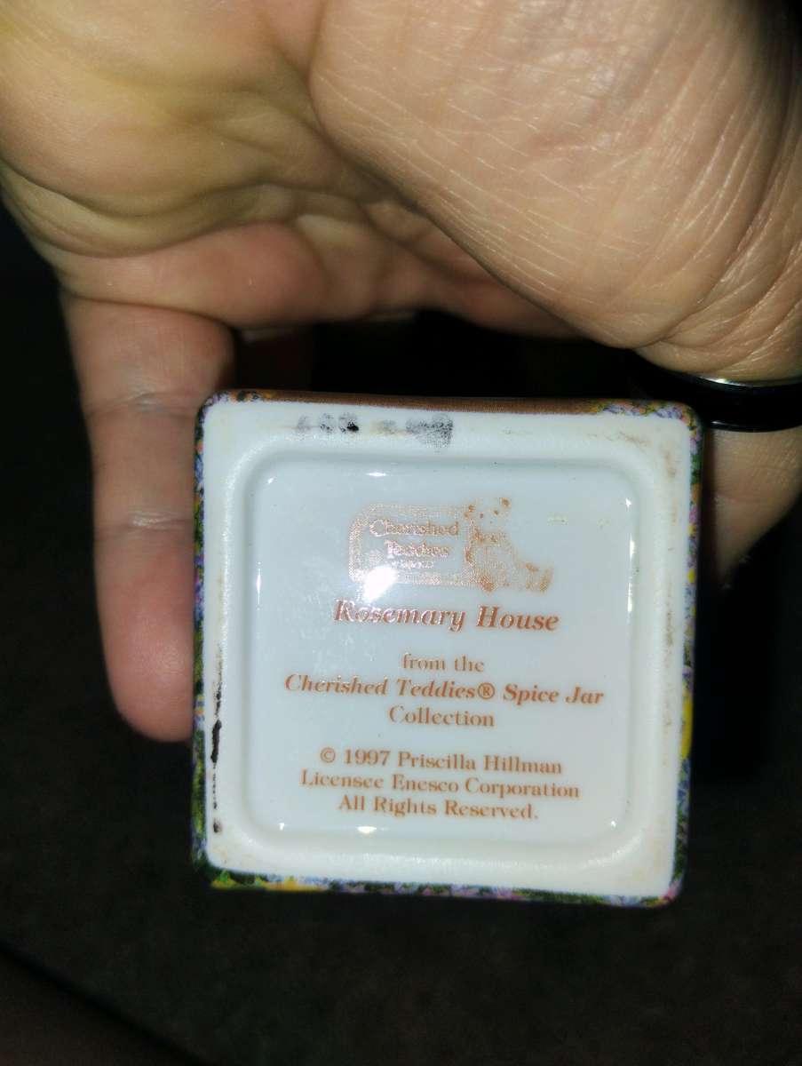 Cherished Teddies figurens