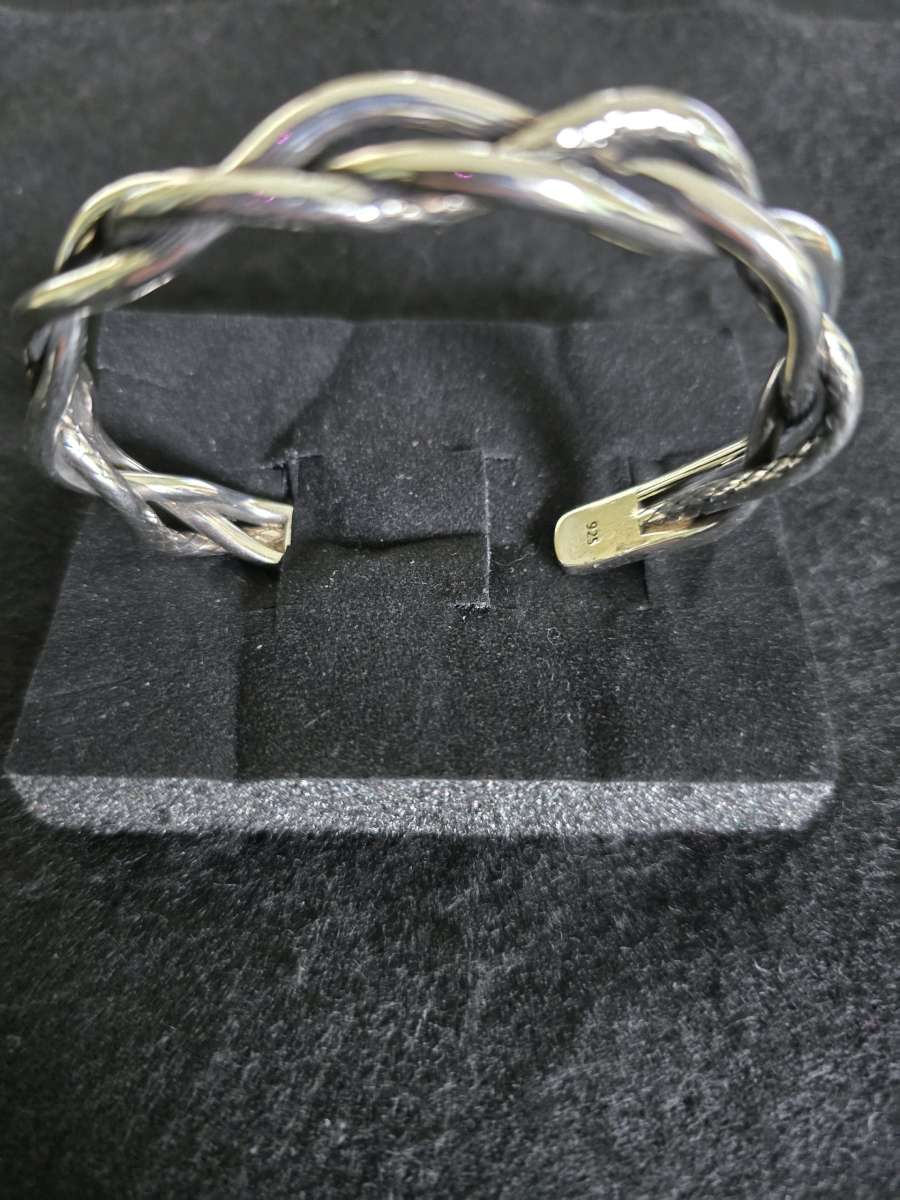 925 Sterling Cross Silver Cross Twist Bracelet