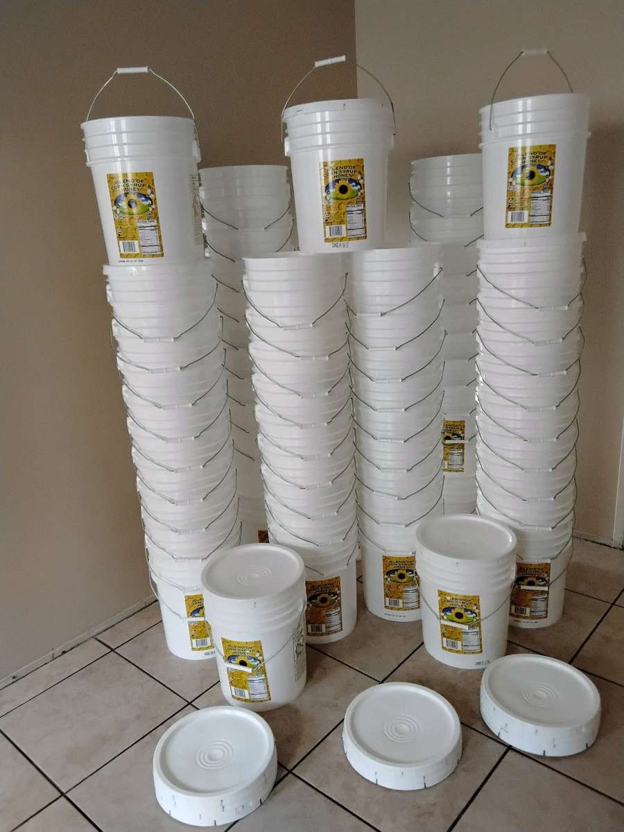 5 Galon White Buckets