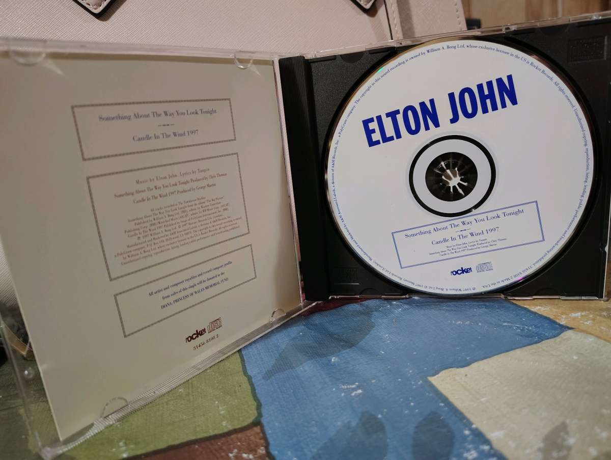 Elton John Something About The Way You Look Tonight Candle I