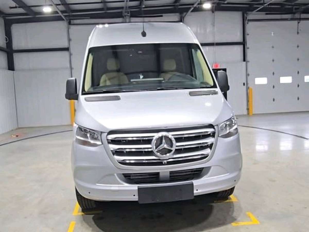 2023 ULTIMATE TOYS CRUISER 144