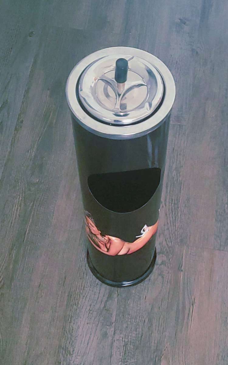 Ash Tray Collectable